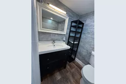 7830 Dickens Ave #403, Miami Beach, FL 33141 - Photo 10