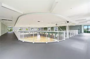 8265 NW 41st St, Doral, FL 33166 - Photo 32