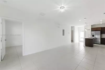 8265 NW 41st St #C-203, Doral, FL 33166 - Photo 8