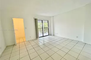 2209 S Cypress Bend Dr, Pompano Beach, FL 33069 - Photo 18