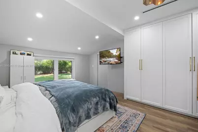 90 NE 106th St, Miami Shores, FL 33138 - Photo 18
