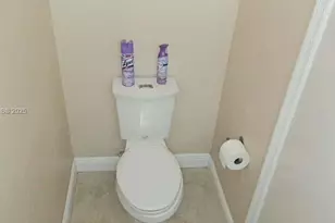 7035 W 3rd Ct, Hialeah, FL 33014 - Photo 6