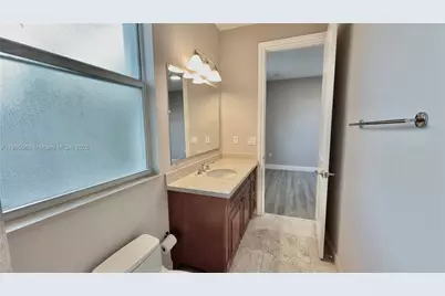 210 SW 9th St #210, Fort Lauderdale, FL 33315 - Photo 12