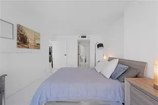 7601 E Treasure Dr, North Bay Village, FL 33141 - Photo 18