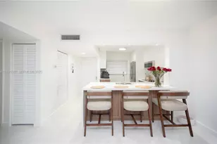 10875 SW 112th Ave, Miami, FL 33176 - Photo 4