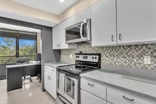 1400 Sheridan St, Hollywood, FL 33020 - Photo 8