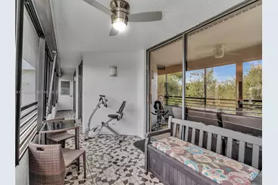 1400 Sheridan St #24J, Hollywood, FL 33020 - Photo 26