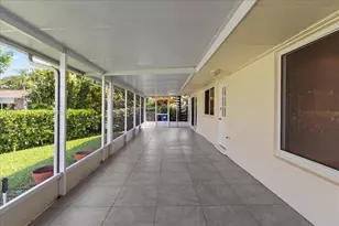 1961 NE 188th St, Miami, FL 33179 - Photo 46