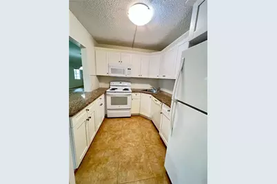 340 Pine Ridge Cir #D-1, Greenacres, FL 33463 - Photo 10