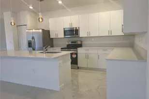 16960 SW 288th Ter, Homestead, FL 33030 - Photo 2