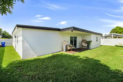 18361 NE 20th Pl #18361, North Miami Beach, FL 33179 - Photo 38