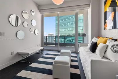 200 Biscayne Boulevard Way #5211, Miami, FL 33131 - Photo 8