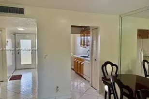 8105 NW 61st St, Tamarac, FL 33321 - Photo 4