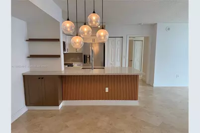 1155 Brickell Bay Dr #2208, Miami, FL 33131 - Photo 4