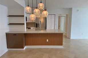 1155 Brickell Bay Dr, Miami, FL 33131 - Photo 4