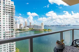 1155 Brickell Bay Dr, Miami, FL 33131 - Photo 2