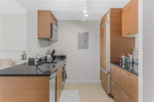 50 Biscayne Blvd, Miami, FL 33132 - Photo 2