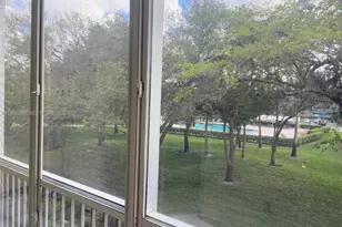 1551 SW 135th Terrace, Pembroke Pines, FL 33027 - Photo 18