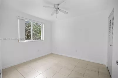 1060 NW 7th St #106, Miami, FL 33136 - Photo 14