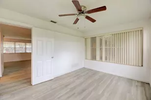 7720 NW 15th St, Pembroke Pines, FL 33024 - Photo 10