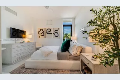 1030 15th St #201, Miami Beach, FL 33139 - Photo 12