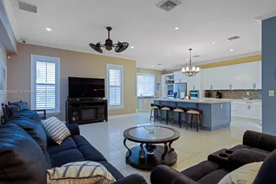 24301 SW 212th Ave, Homestead, FL 33031 - Photo 12