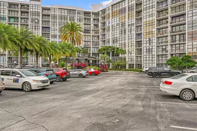 800 Parkview Dr #605, Hallandale Beach, FL 33009 - Photo 48