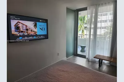 6080 Collins Ave #304, Miami Beach, FL 33140 - Photo 18