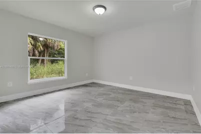 1006 Asther St E, Lehigh Acres, FL 33974 - Photo 4