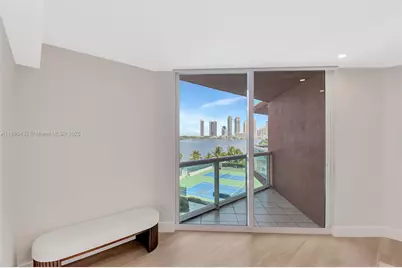 3370 Hidden Bay Dr #812, Aventura, FL 33180 - Photo 28