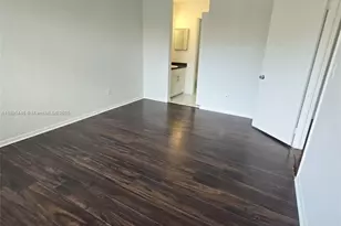 9808 Hammocks Blvd, Miami, FL 33196 - Photo 14