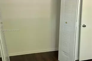 9808 Hammocks Blvd, Miami, FL 33196 - Photo 20