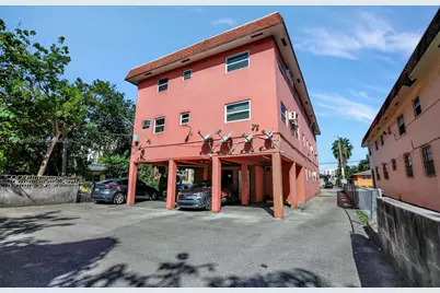 458 SW 9th St #8, Miami, FL 33130 - Photo 18