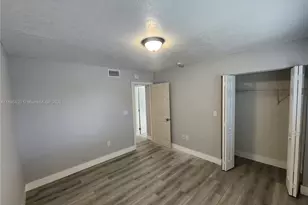 11309 SW 200th St, Miami, FL 33157 - Photo 10