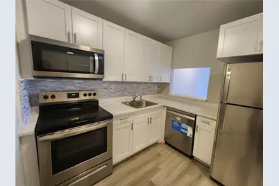 11309 SW 200th St #303-C, Miami, FL 33157 - Photo 2