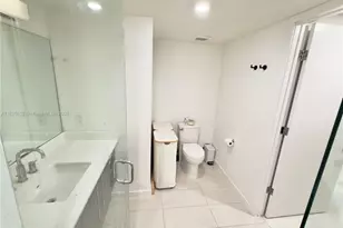 7875 NW 107th Ave, Doral, FL 33178 - Photo 32