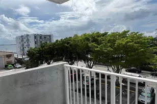 1801 S Treasure Dr, North Bay Village, FL 33141 - Photo 2