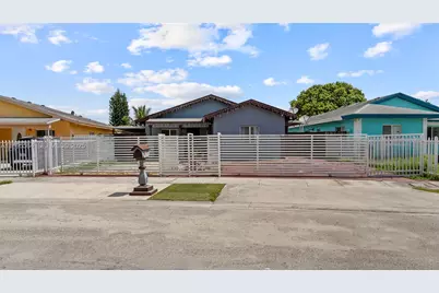 3109 NW 64 St #0, Miami, FL 33147 - Photo 4