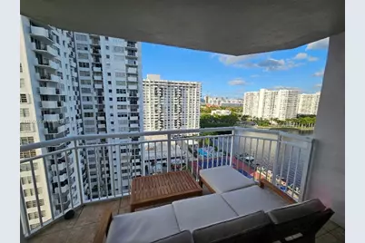 18061 Biscayne Blvd #1602, Aventura, FL 33160 - Photo 16
