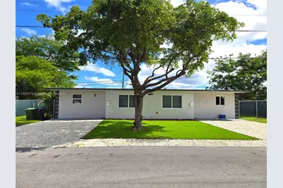 716 NW 14th Way #A, Fort Lauderdale, FL 33311 - Photo 1