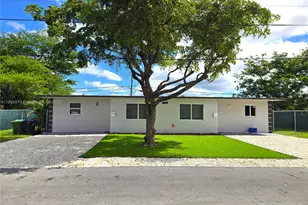 716 NW 14th Way, Fort Lauderdale, FL 33311 - Photo 1