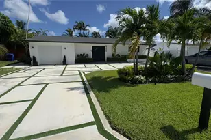 6705 Ficus Dr, Miramar, FL 33023 - Photo 4