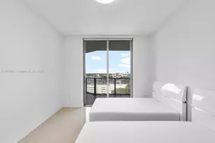 17301 Biscayne Blvd, North Miami Beach, FL 33160 - Photo 32