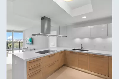 17301 Biscayne Blvd #1704, North Miami Beach, FL 33160 - Photo 6