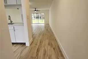 2524 NW 104th Ave, Sunrise, FL 33322 - Photo 4