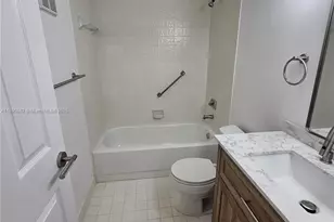 2524 NW 104th Ave, Sunrise, FL 33322 - Photo 18