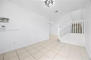 21416 NW 13th Pl, Miami Gardens, FL 33169 - Photo 4