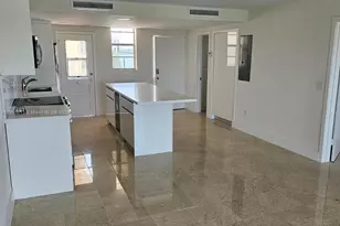 2905 Point E Dr, Aventura, FL 33160 - Photo 4