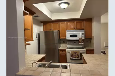 9411 SW 4th St #202, Miami, FL 33174 - Photo 14