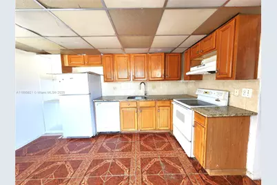 321 SW 1st Ct #K-5, Pompano Beach, FL 33060 - Photo 12